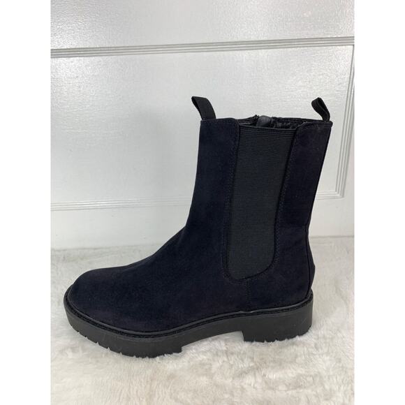 Time & Tru Womens Black Faux Suede chelsea Ankle Boots Size 10 With Side Zipper - Picture 4 of 9